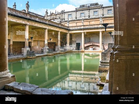 The Great Bath of the Roman Baths complex, a site of historical Stock Photo: 84941707 - Alamy