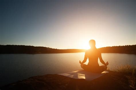 Top 8 Benefits of 10 Minute Meditation - Healthy Lifestyle!
