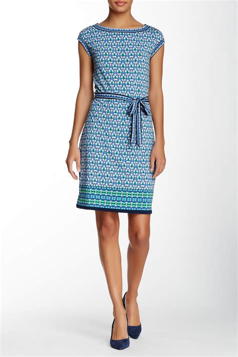 Max Studio Synthetic Sleeveless Print Shift Dress in Blue - Lyst