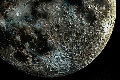 Astrophotographer creates clearest-ever image of the moon