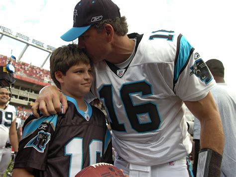 TBT: Vinny Testaverde bids farewell to the NFL alongside son Vincent