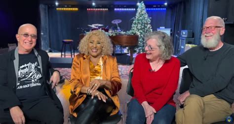 Darlene Love Reunites With David Letterman & Paul Shaffer For ‘Christmas (Baby Please Come Home ...