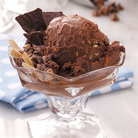 Chocolate Crunch Ice Cream Recipe: How to Make It