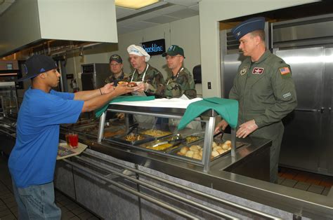 Servin' it up > Minot Air Force Base > Article Display