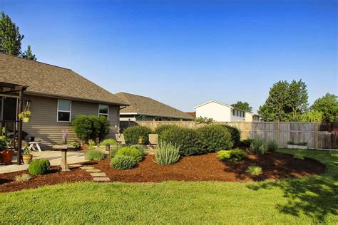 Outdoor Landscaping With Berms | Privacy landscaping backyard, Landscaping images, Outdoor ...