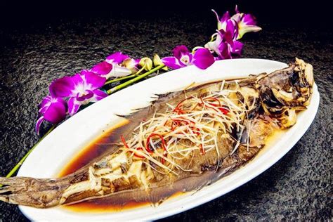 Ningxia Cuisine - Steamed Pigeon-shaped Fish in Clear Soup | Steamed ...