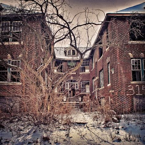 53 best Brick Mansions (Abandoned Detroit) images on Pinterest ...