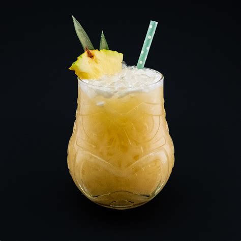 Painkiller Recipe - Cocktails & drinks online - Drinkoteket