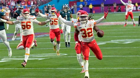 Super Bowl: Chiefs LB, Texas native Nick Bolton scores touchdown | wfaa.com