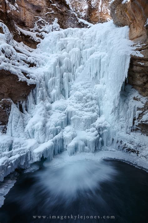 Johnston Canyon Winter | Focal World