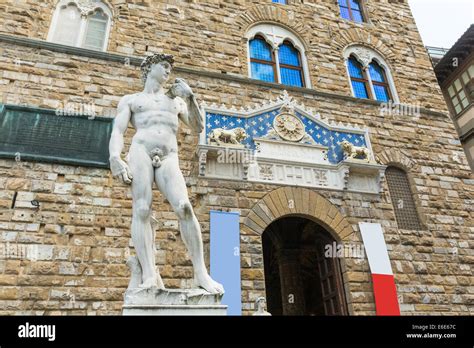 Statue of David outside Palazzo Vecchio, Florence Italy Stock Photo - Alamy