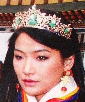 Tiara Mania: Queen Jetsun Pema of Bhutan's Jade Tiara