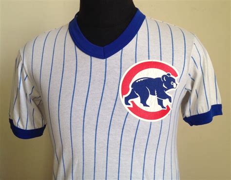 90s Vintage Chicago Cubs jersey baseball T-Shirt by StranStarsBest