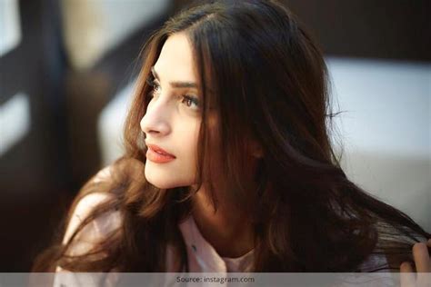 7 Pictures From Sonam Kapoor’s Instagram Roll That We LOVE!