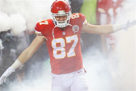 Chiefs tight end Travis Kelce revels in his end-zone dance celebrations | FOX Sports