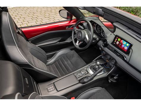 2022 Mazda MX-5 Miata: 232 Interior Photos | U.S. News