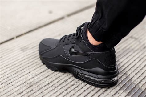 Nike Air Max 93 Triple Black | WAVE®