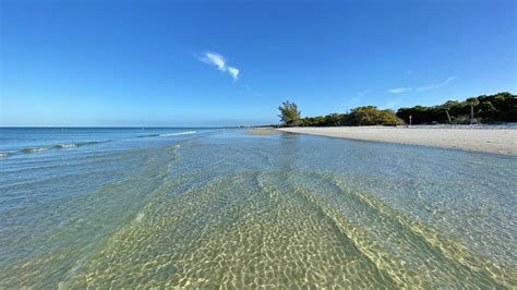 Tuesday Morning at the Beach in North Naples, FL 03.10.20 - YouTube