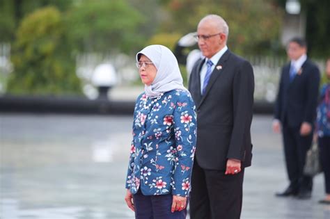 President Republic of Singapore visited National Heroes Main Cemetery ...