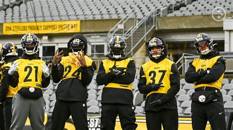 PHOTOS: Practice - Wild Card Week - Day 1