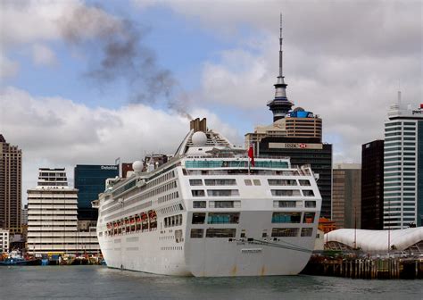 Sun Princess Auckland. NZ | Sun Princess is a Sun-class crui… | Flickr