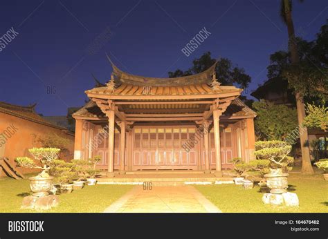 Historical Image & Photo (Free Trial) | Bigstock