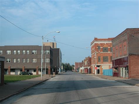 Downtown Granite City, Illinois | Dead quiet. | Michael Allen | Flickr