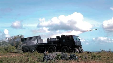 Indonesian Marine Corps RM-70 Vampire 122mm MRLS Conduct Live-fire ...