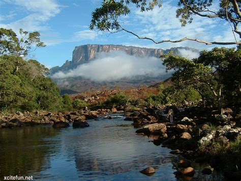 Travel Bucket List: Mount Roraima, On the triple border between Brazil ...