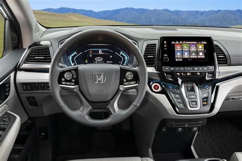 Honda Odyssey 2017 Interior Indonesia | Cabinets Matttroy