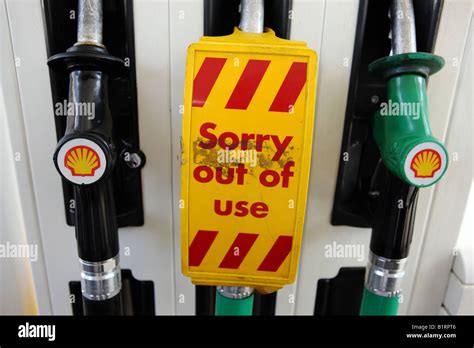 Leaded Vs Unleaded Gas / Why Lead Used to Be Added To Gasoline : Leaded gas is still produced ...