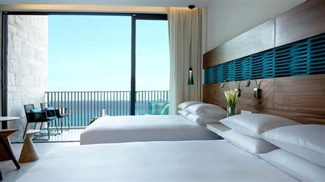 Playa del Carmen Swim Up Hotel Room | Grand Hyatt Playa del Carmen