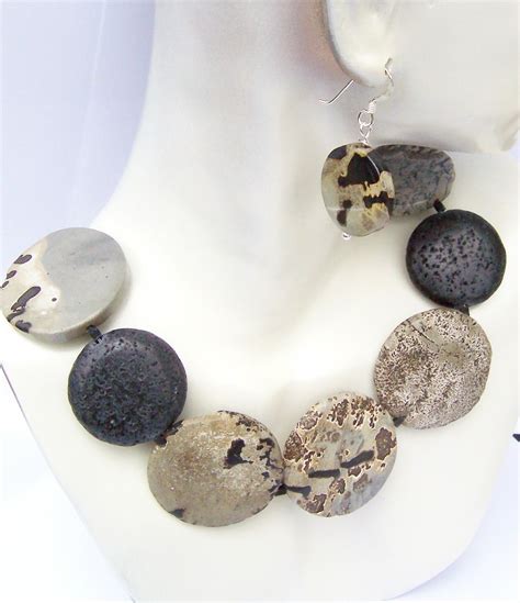 necklace - picture jasper, lava stone | Jewelry design, Necklace, Bead work