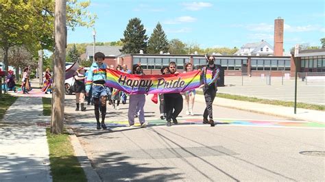 East Providence holds 2nd annual pride parade - TrendRadars