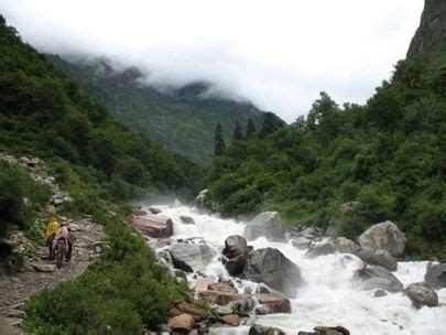 Uttarakhand Hill Station Tour at best price in Mumbai | ID: 9032625573