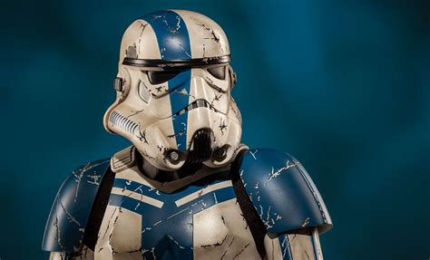 Star Wars Stormtrooper Commander Premium Format™ Figure by Sideshow Collectibles | Sideshow ...