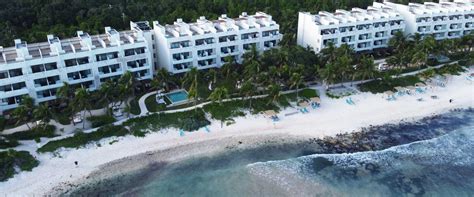 Akumal Bay Beach and Wellness Resort Guide & Review - Travel Toucan