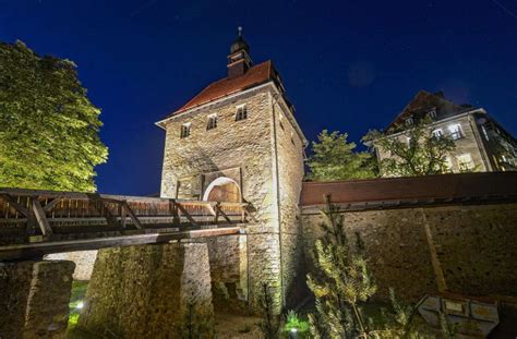 Wunsiedel: Burg Hohenberg an der Eger wird moderne Jugendherberge ...