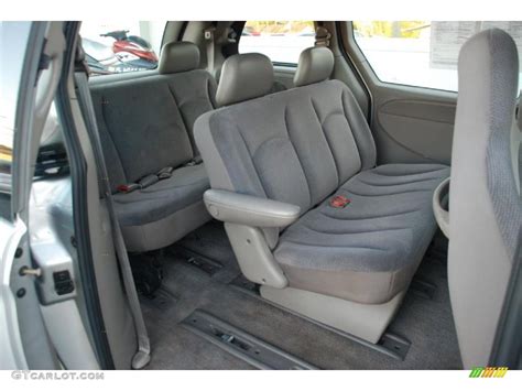 2001 Chrysler Voyager Standard Voyager Model interior Photo #48664875 | GTCarLot.com