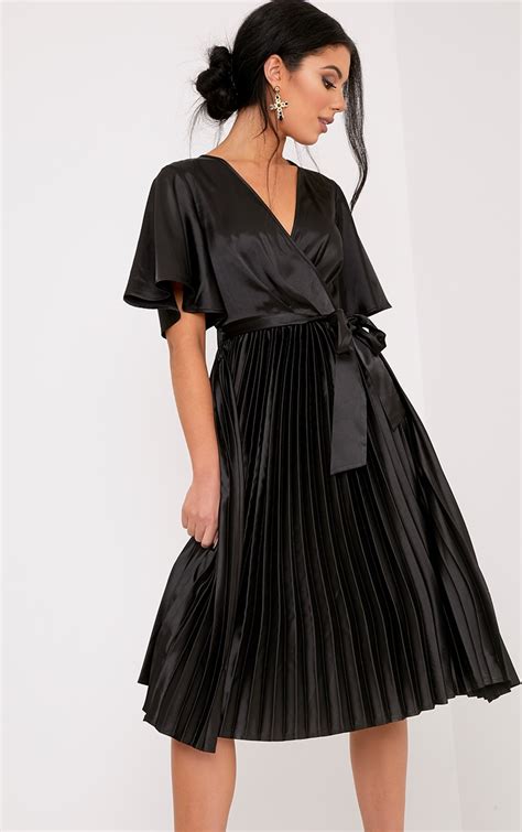 Mairee Black Satin Pleated Midi Dress | PrettyLittleThing IRE