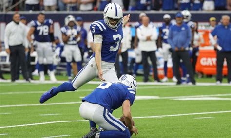 Indianapolis Colts evaluating potential kicker additions