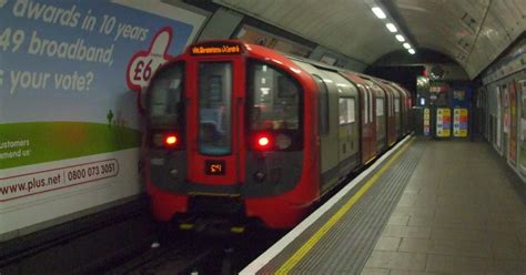 Severe Victoria Line delays after reports of fire at Tottenham Hale - Mirror Online