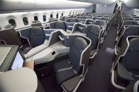 Review: American Airlines (787-9) Business Class LAX-DFW