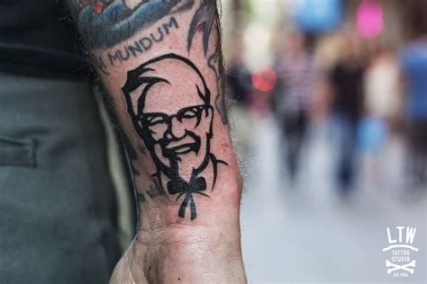 #coronelsanders #kfc #tattoo #ltw #ltwtattoo #barcelona #norte | Tattoo sleeve designs, Sleeve ...