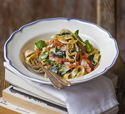 Lemony smoked salmon & spinach tagliatelle recipe | BBC Good Food