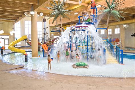 12 Kid-Friendly Hotels with Indoor Water Parks in the U.S. | Family ...