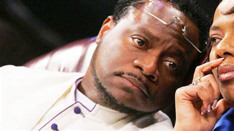 Bishop Eddie Long Scandal: He Wanted Sex in Church, Says Accuser Jamal Parris - CBS News