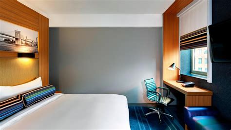 Rooms at Aloft New York Brooklyn | Marriott Bonvoy