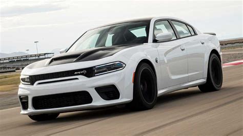 2021 Dodge Charger SRT Hellcat Redeye Debuts With 797 HP, Goes 203 MPH