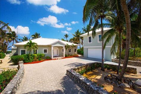 Coconut Beach by Grand Cayman Villas and Condos UPDATED 2019 ...